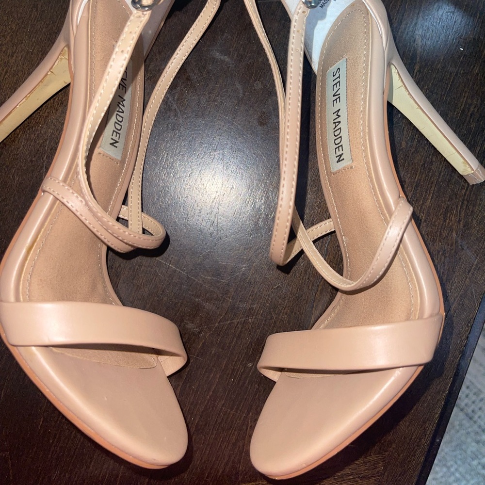 Steve Madden strappy stilettos 6
